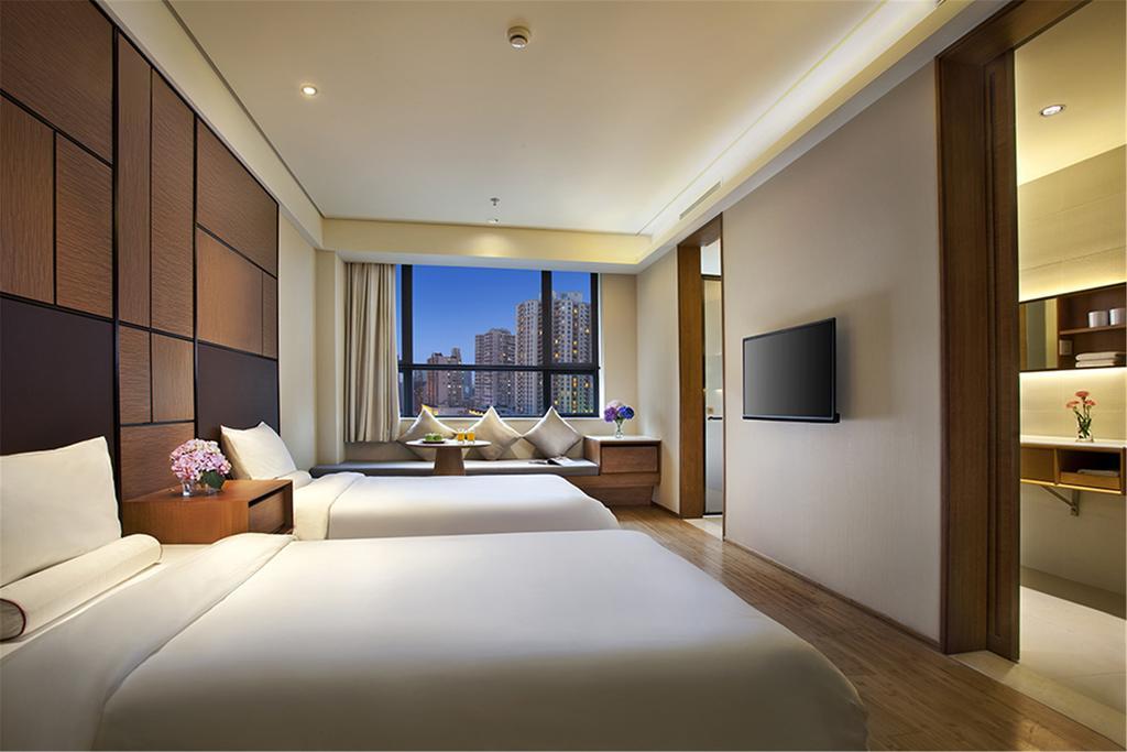Ji Hotel Shanghai Xujiahui Екстериор снимка